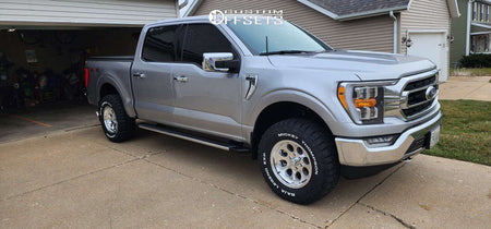 Mickey Thompson Baja Legend EXP LT285/70R17