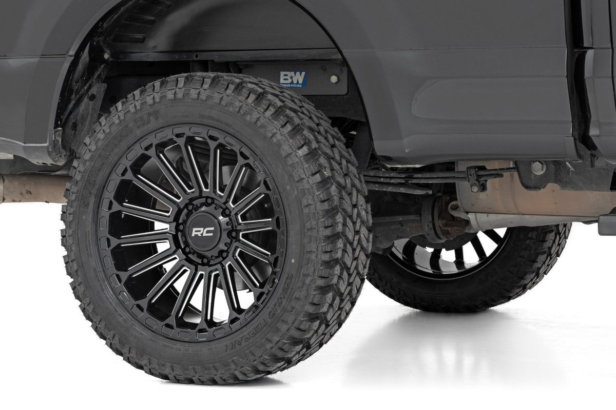 Ford Bronco Gloss Black One-Piece 97 Series Wheel 17x8.5 | 6x5.5 by Rough Country